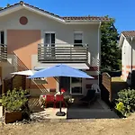 Reves D'ocean Familiale Calme Au Domaine Des Sables Piscine Et Pataugeoires Partagees 10 Min A Pied De La Surf Skate Park