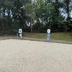 Reves D'ocean Familiale Calme Au Domaine Des Sables Piscine Et Pataugeoires Partagees 10 Min A Pied De La Surf Skate Park