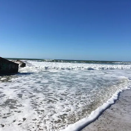 Reves D'ocean Familiale Calme Bord De Piscine Partagee Surf 술락쉬르메르